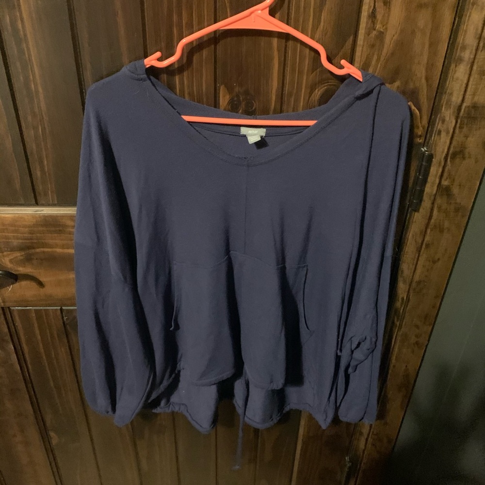 Navy jersey sweatshirt
